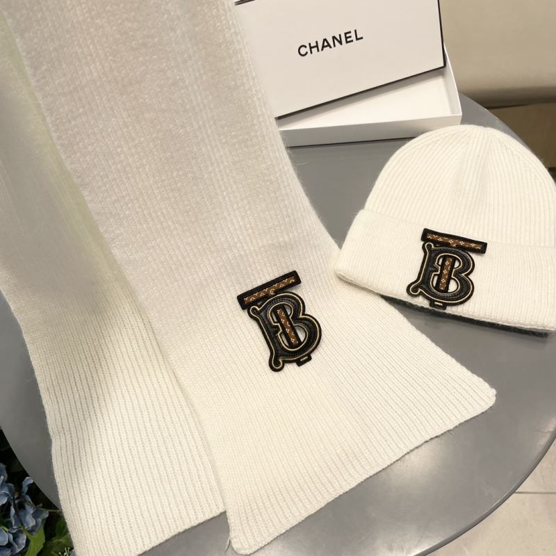 Burberry Caps Scarfs